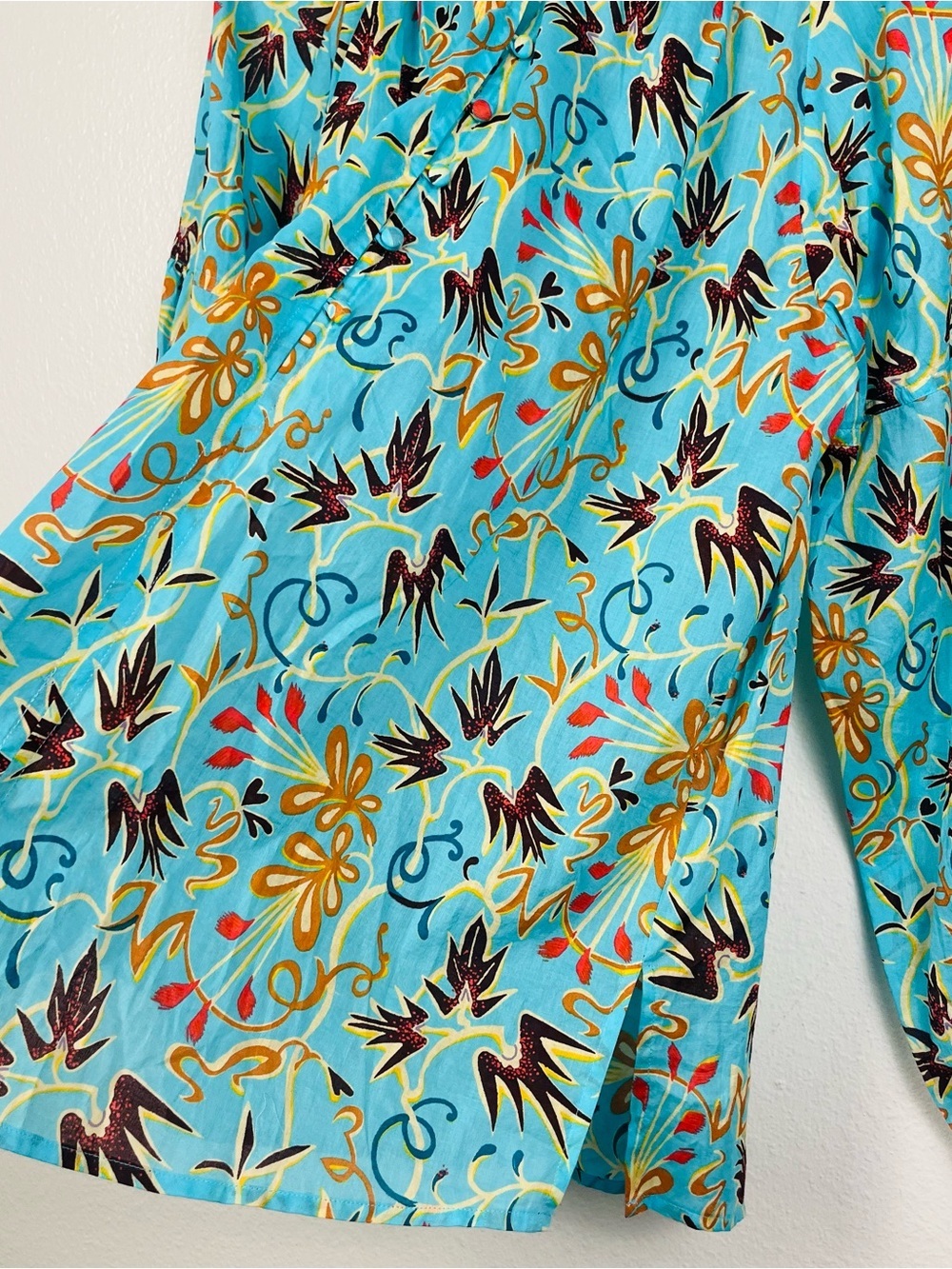 A.L.C. Size 10 Capri Aqua Blue Floral Long Sleeve Popover Blouse Top - Picture 4 of 6